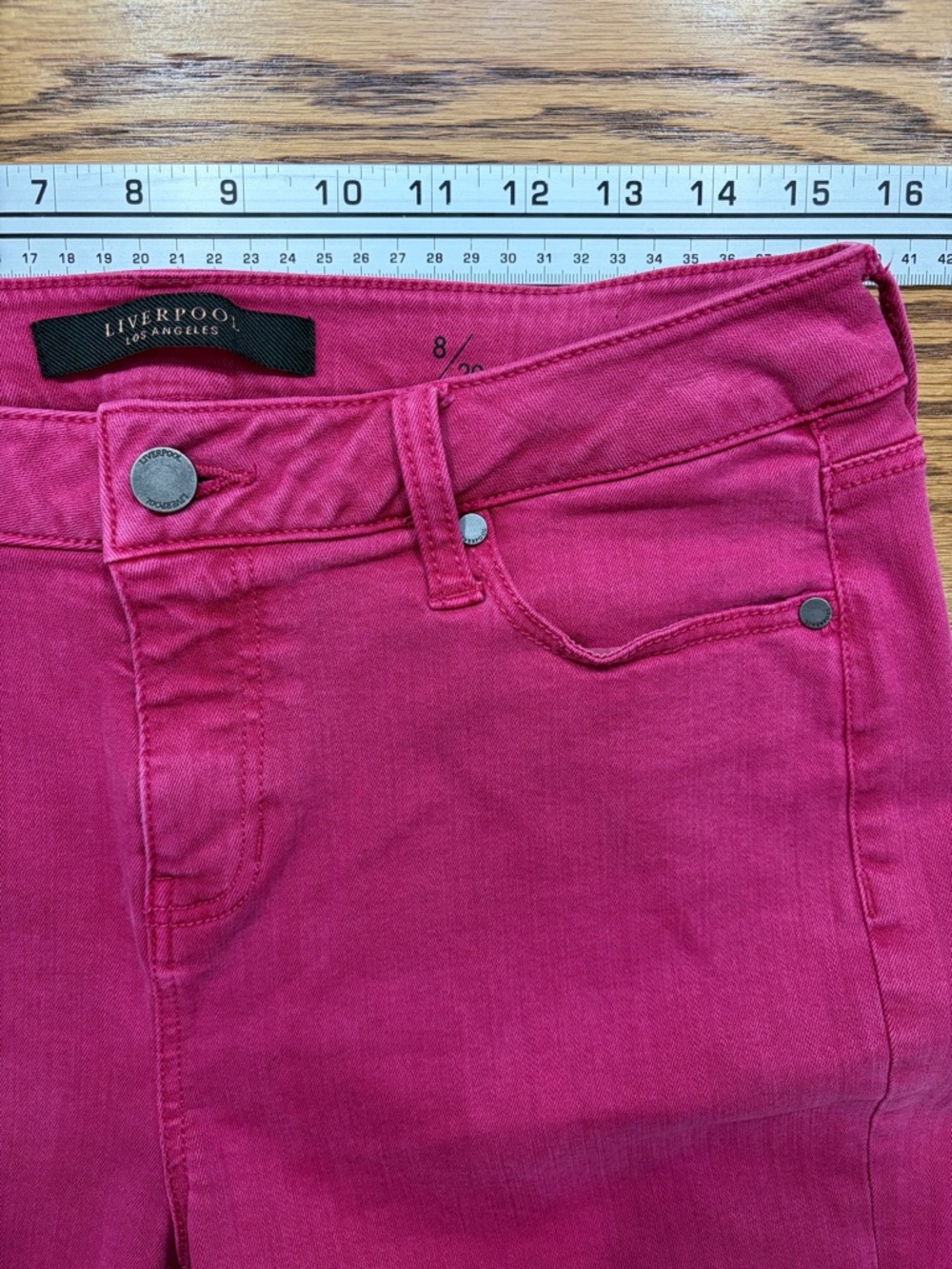 Liverpool Hot Pink Roll-Cuff 7" Denim Shorts sz 8/29 - Picture 5 of 8